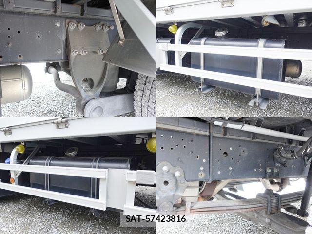 Hino PROFIA 2017-06 7329584-24