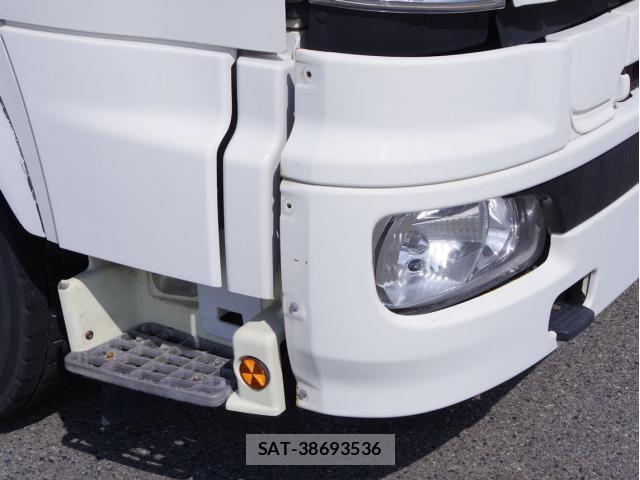 Hino PROFIA 2016-03 7359437-19