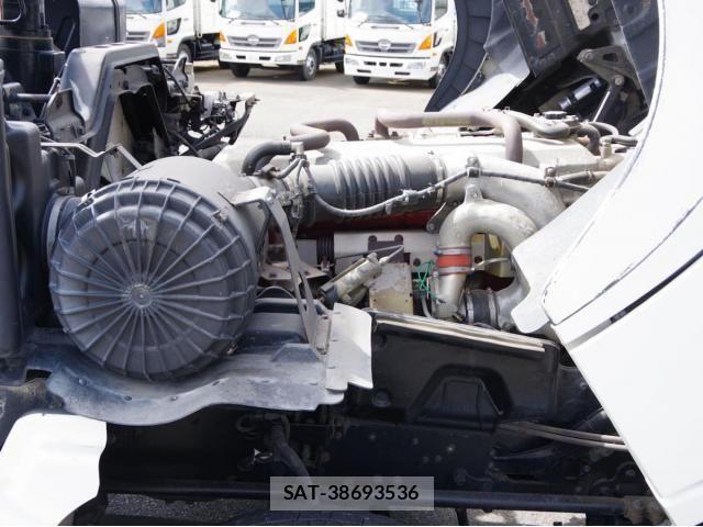 Hino PROFIA 2016-03 7359437-24