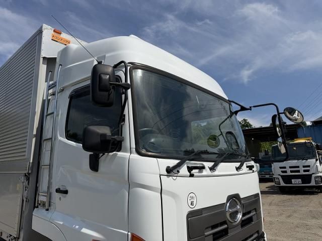 Hino PROFIA 2017-06 7383920-10