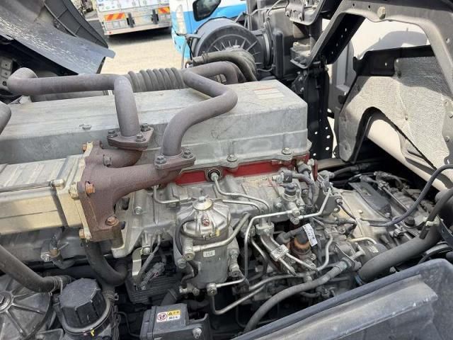 Hino PROFIA 2017-06 7383920-26