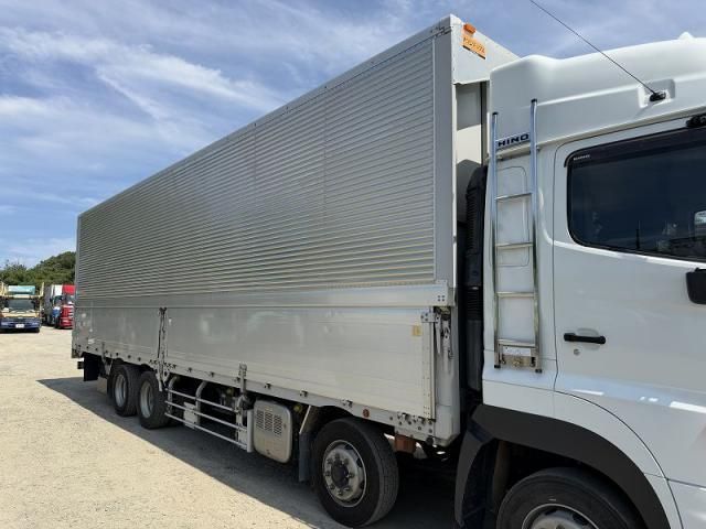 Hino PROFIA 2017-06 7383920-8