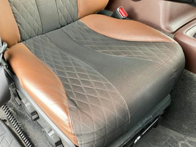 Hino PROFIA 2019-03 7383918-17
