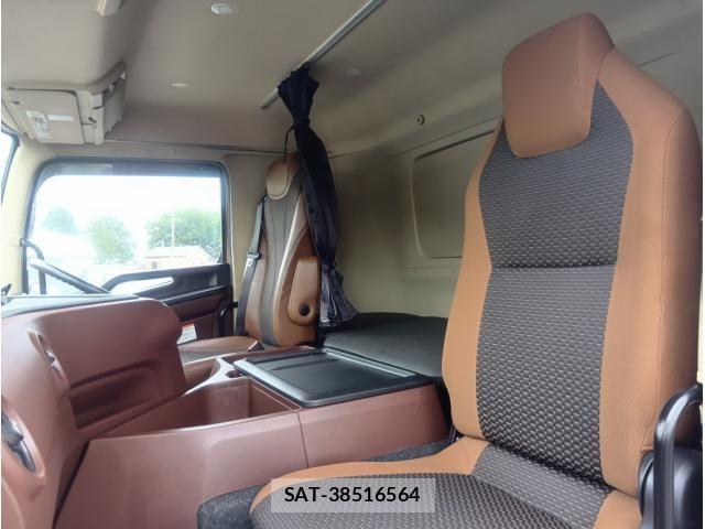 Hino PROFIA 2018-12 7457082-23