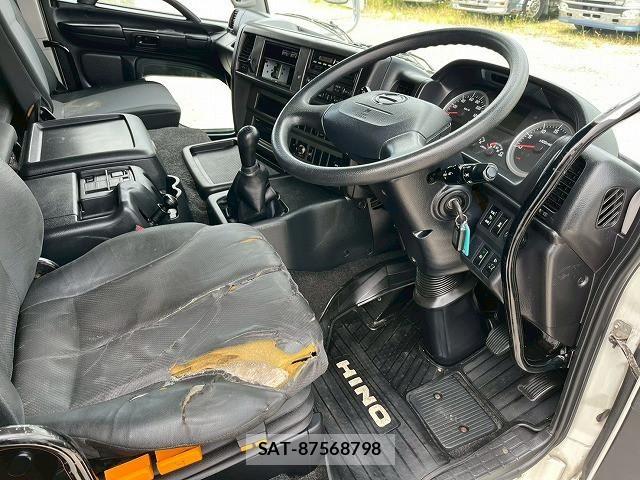 Hino PROFIA 2017-02 7502414-18