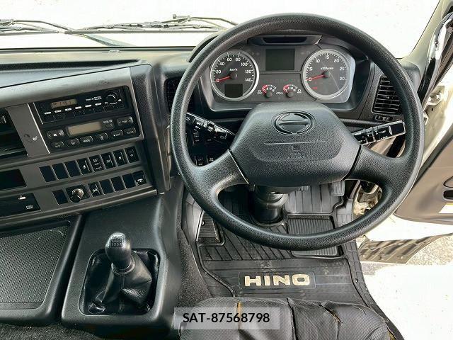 Hino PROFIA 2017-02 7502414-25