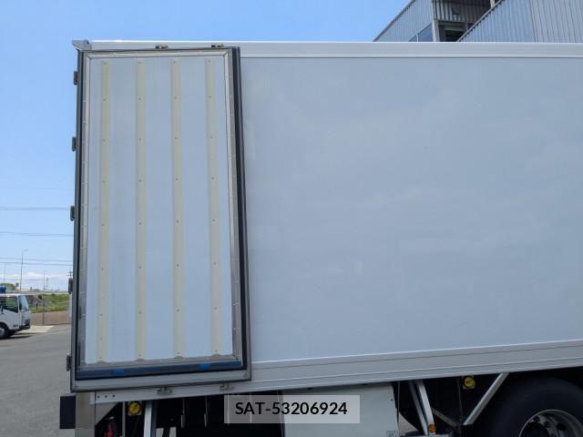 Hino PROFIA 2024-08 7502404-15
