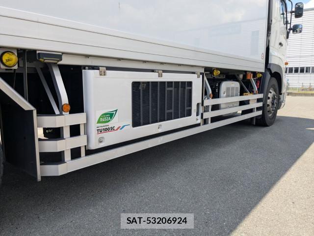 Hino PROFIA 2024-08 7502404-17