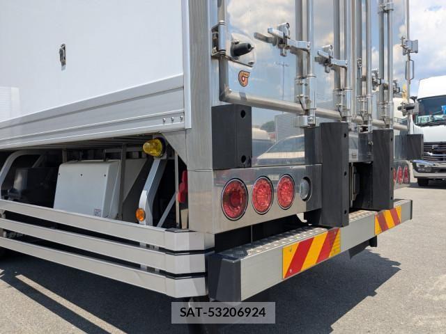 Hino PROFIA 2024-08 7502404-4