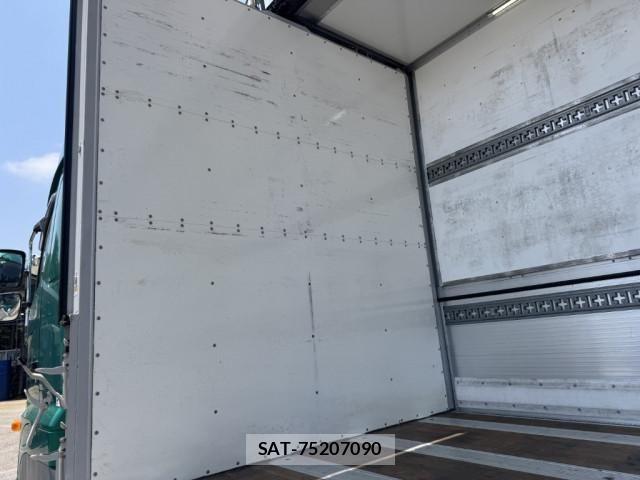 Hino PROFIA 2021-07 7502407-18