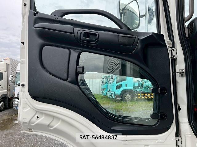 Hino PROFIA 2017-02 7502415-19