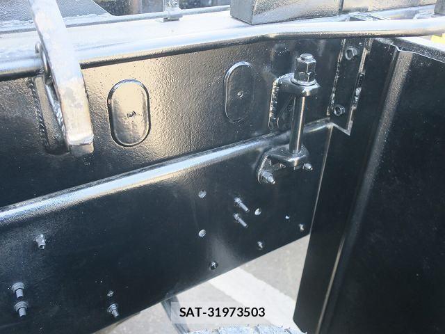 Hino PROFIA 2017-03 7562693-14
