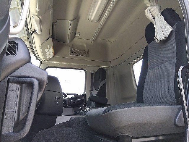 Hino PROFIA 2015-02 7606917-15