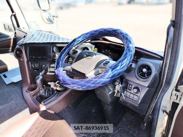 Hino PROFIA 2020-07 7619415-11