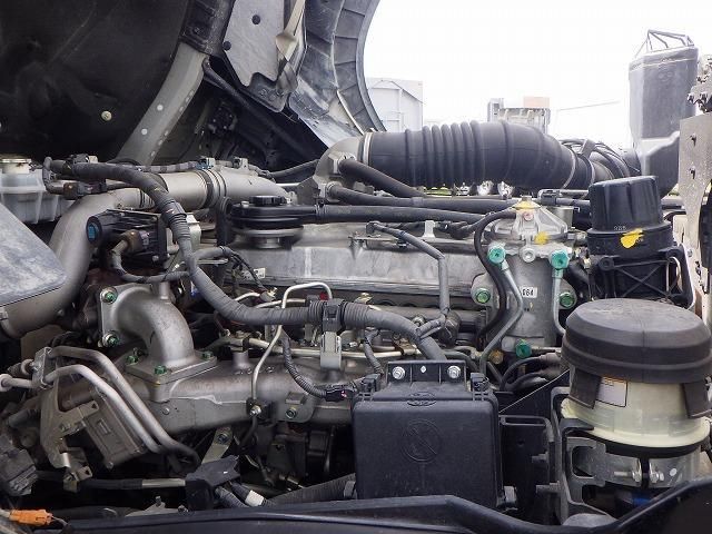 Hino PROFIA 2019-08 7606910-16