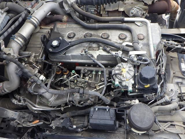 Hino PROFIA 2019-08 7606910-17