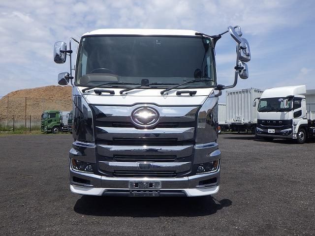 Hino PROFIA 2019-08 7606910-1