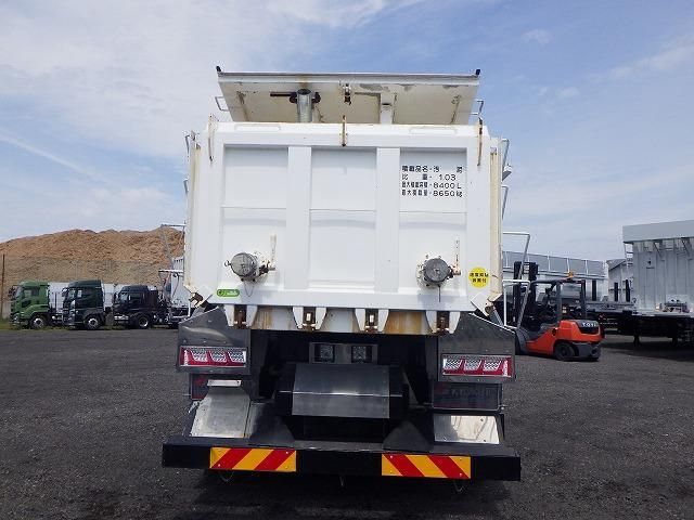 Hino PROFIA 2019-08 7606910-4