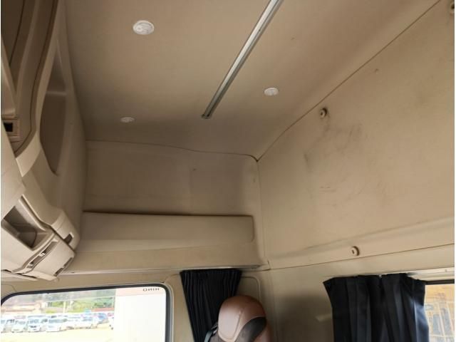 Hino PROFIA 2020-08 7606918-24