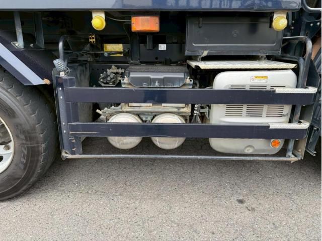 Hino PROFIA 2019-03 7606913-13