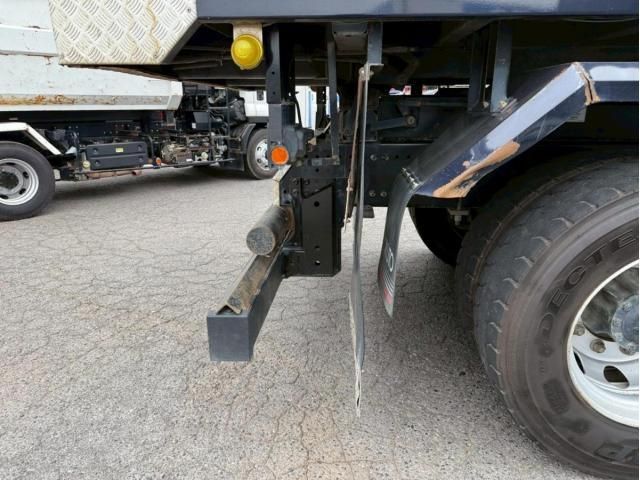 Hino PROFIA 2019-03 7606913-15