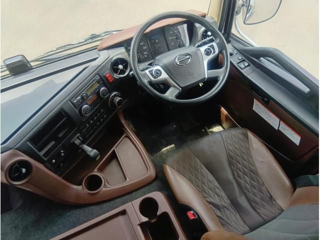 Hino PROFIA 2020-08 7606922-22