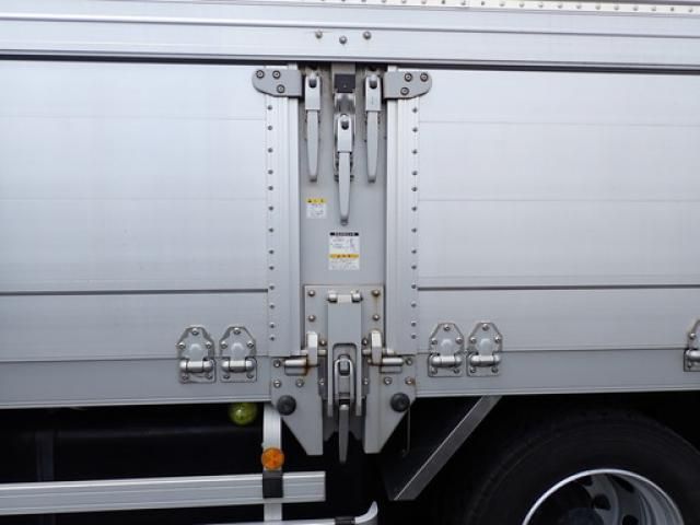 Hino PROFIA 2019-03 7606915-11