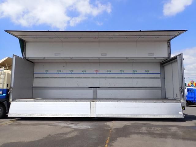 Hino PROFIA 2019-03 7606915-15