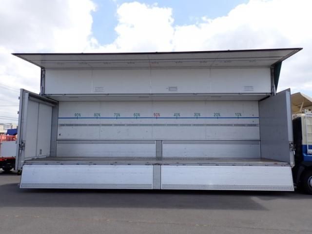 Hino PROFIA 2019-03 7606915-17