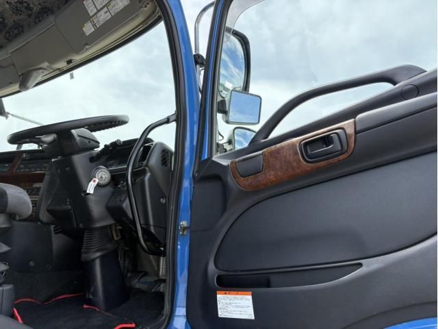 Hino PROFIA 2016-04 7710371-16
