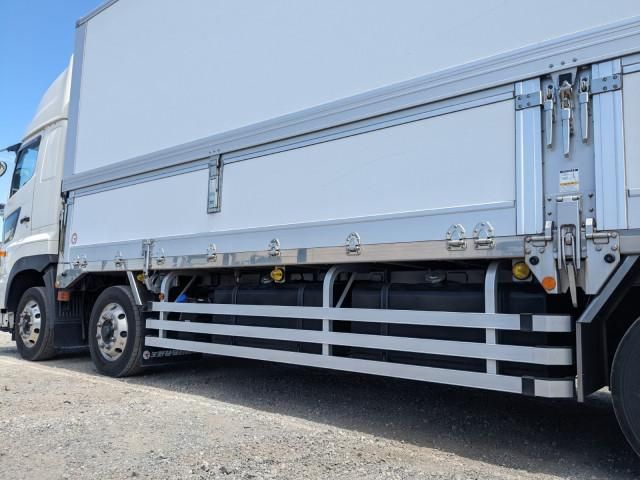 Hino PROFIA 2024-05 7710342-21
