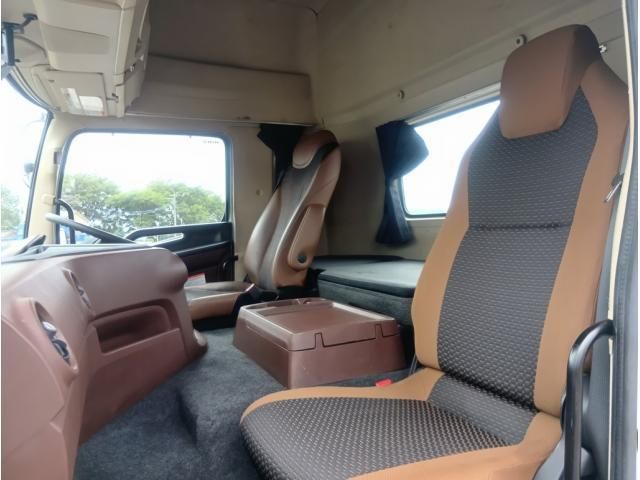 Hino PROFIA 2020-08 7710359-21