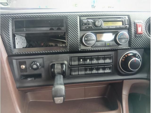Hino PROFIA 2020-08 7710359-26