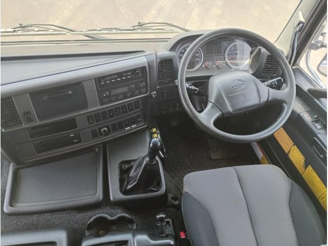 Hino PROFIA 2015-05 7710364-23
