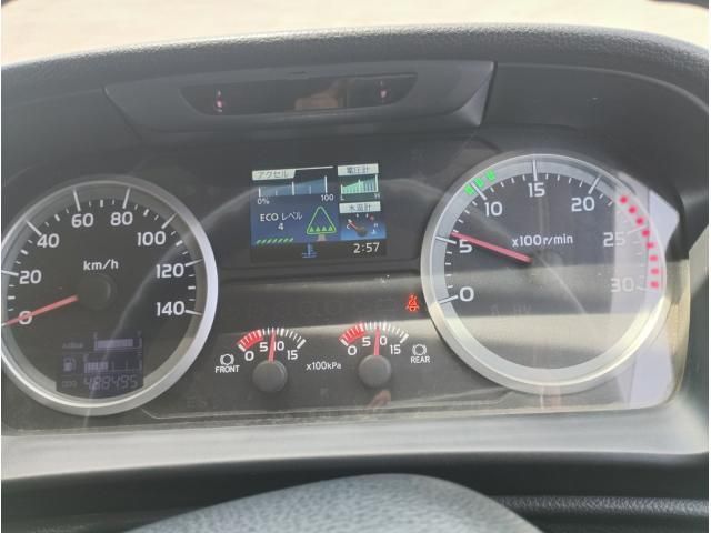 Hino PROFIA 2015-05 7710364-28