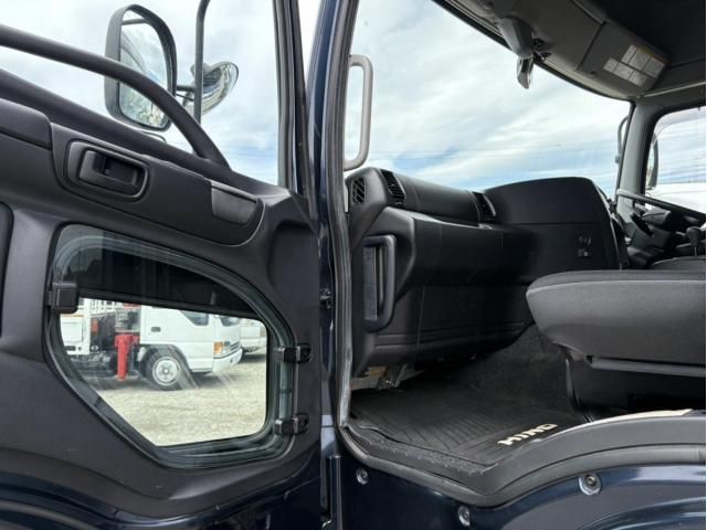 Hino PROFIA 2016-09 7710367-25