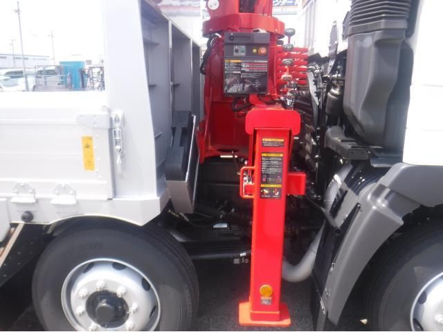Hino PROFIA 2024-11 7737877-17