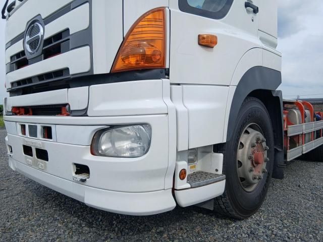 Hino PROFIA 2015-04 7737882-11