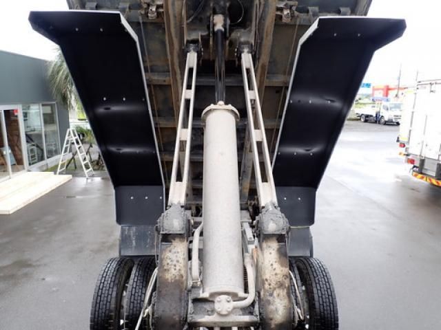 Hino PROFIA 2015-02 7864742-13