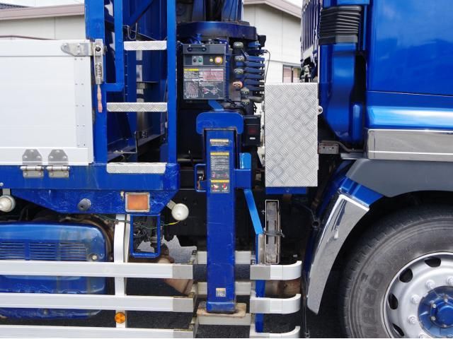 Hino PROFIA 2018-09 7864726-10