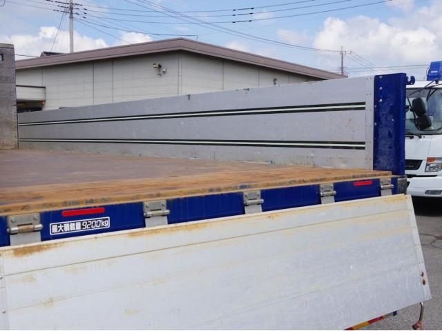 Hino PROFIA 2018-09 7864726-15