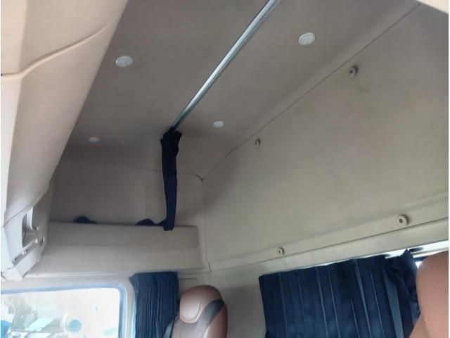 Hino PROFIA 2020-09 7864730-21