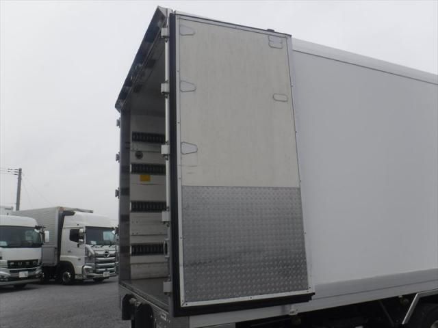 Hino PROFIA 2016-09 7864741-18