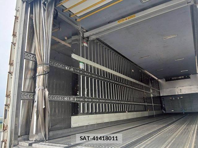 Hino PROFIA 2016-06 7903272-25