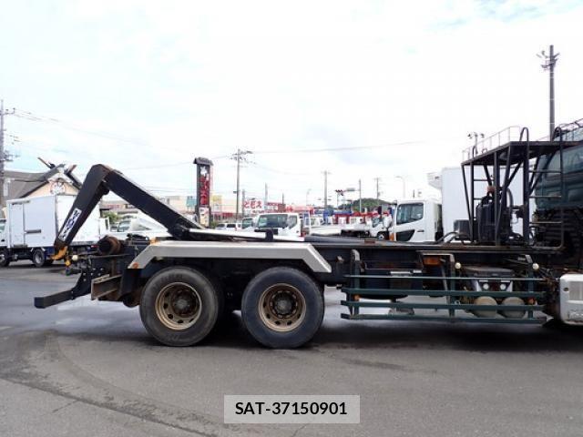 Hino PROFIA 2013-03 7903274-13