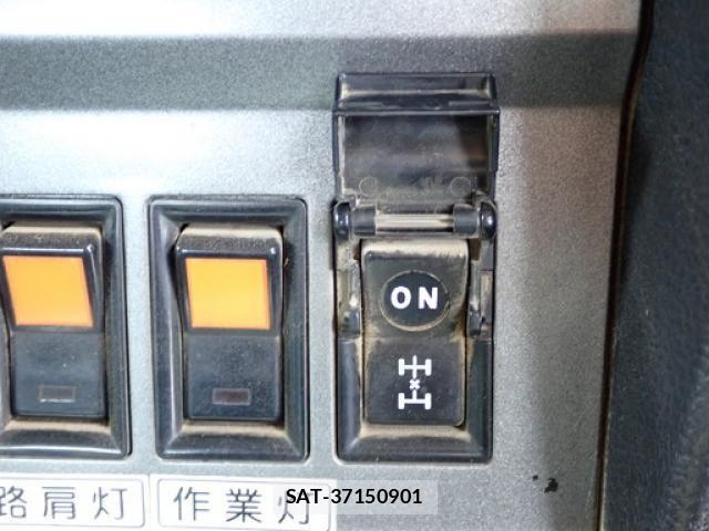 Hino PROFIA 2013-03 7903274-28