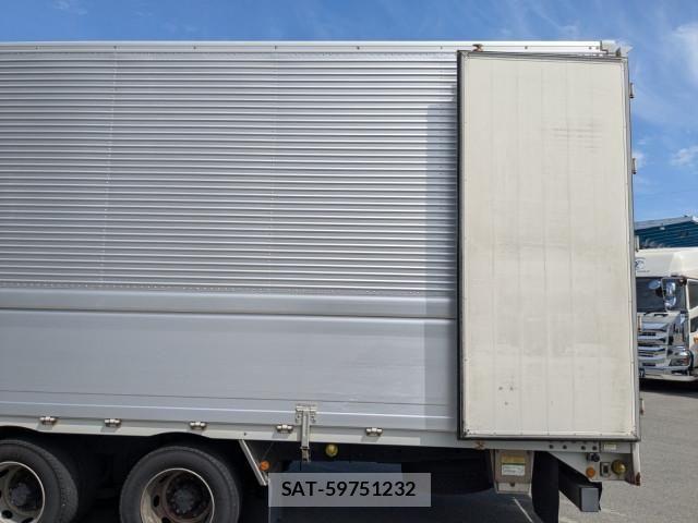 Hino PROFIA 2017-02 7963385-13