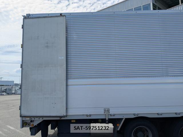 Hino PROFIA 2017-02 7963385-18