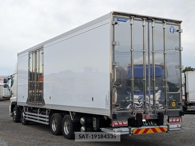 Hino PROFIA 2023-12 7963365-2