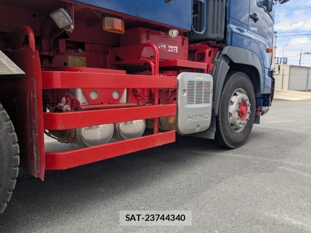 Hino PROFIA 2017-08 7963379-17